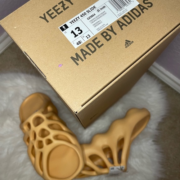 adidas gazelle silver green womens Yeezy 450 Slide 